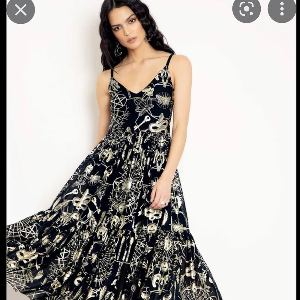 Blackmilk Spellcraft midaxi size M